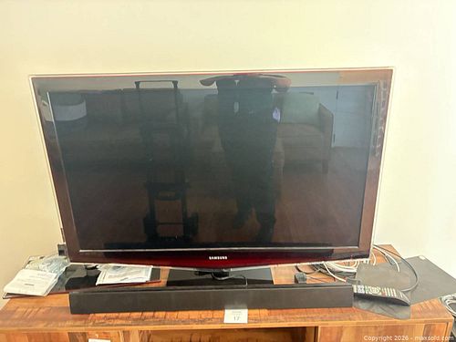 Lot #17 (1 of 6)