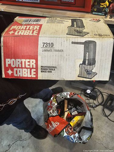 Lot #7 (1 of 4)