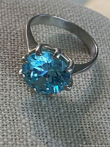 Lot #4 (1 of 10)