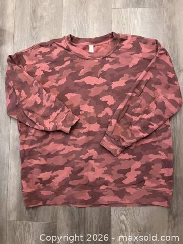 Lot #68 (1 of 5)