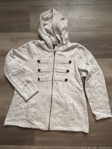 Lot #39 (1 of 5)