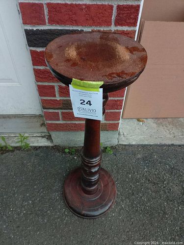 Lot #24 (1 of 2)