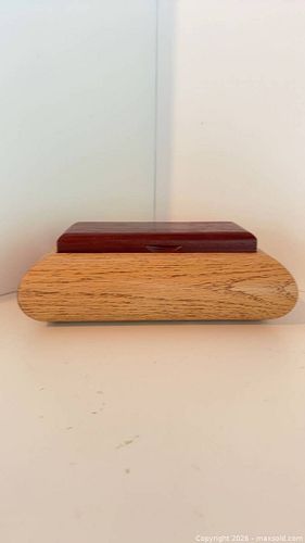 Lot #58 (1 of 8)