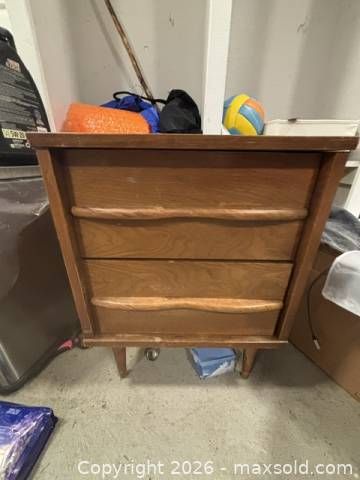 Lot #30 (1 of 5)