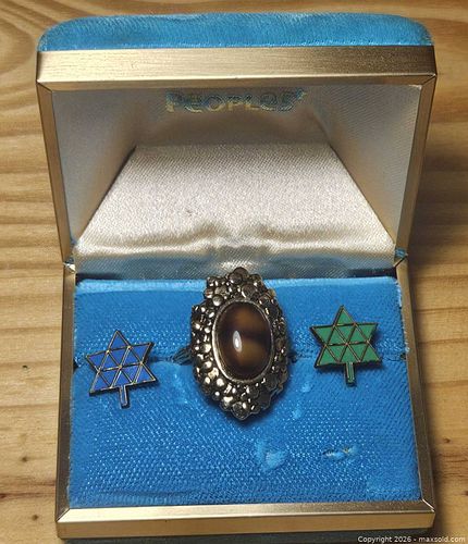 Lot #20 (1 of 4)
