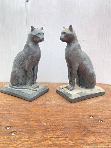 Art Deco Egyptian Revival Cat Cast plaster Bookends, Pair (1 of 4)