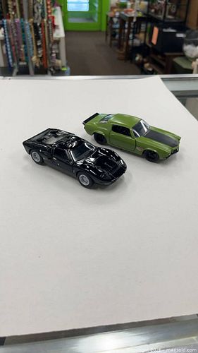 Lot #39 (1 of 8)