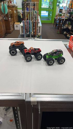 Lot #34 (1 of 5)