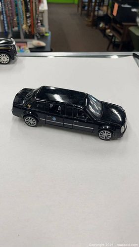 Lot #46 (1 of 6)