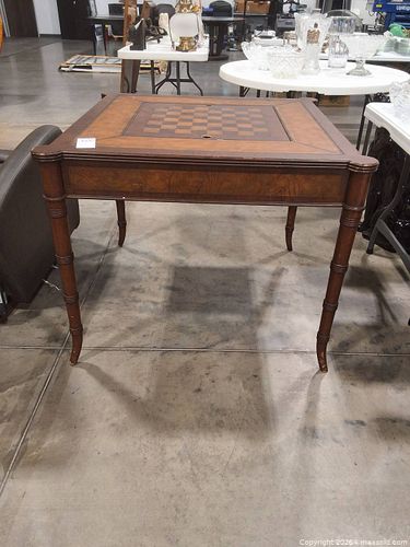 Lot #219 (1 of 4)