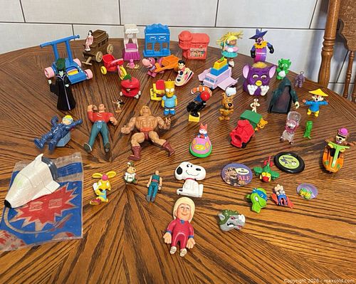 Mixed Lot 1950’s-1980’s Vintage Small Toys & Collectible Figures (30+) (1 of 20)