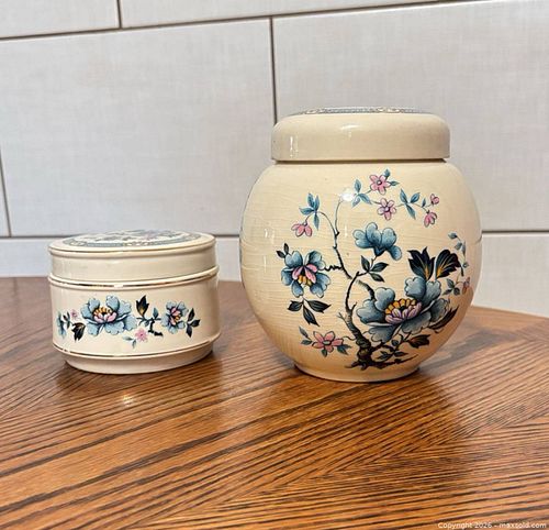 Lot #40 (1 of 15)