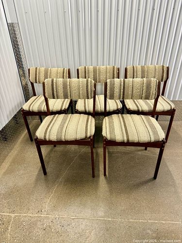 Lot #60 (1 of 7)