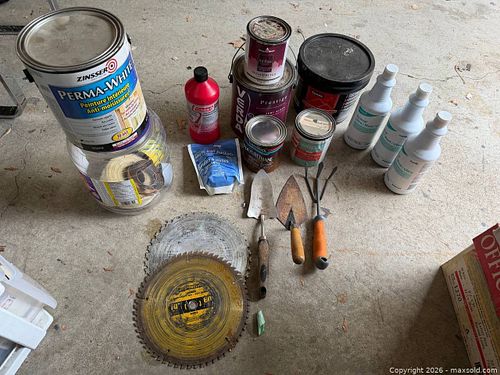 Gardening tools ,Paints ,Circular Saw ,Blades & Hand Tools (1 of 11)