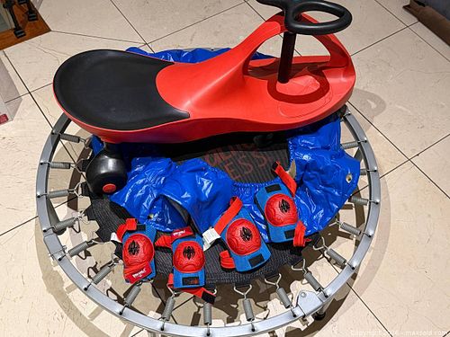 Kids Ride-On Car with Mini Trampoline and Spider-Man Pads (1 of 7)