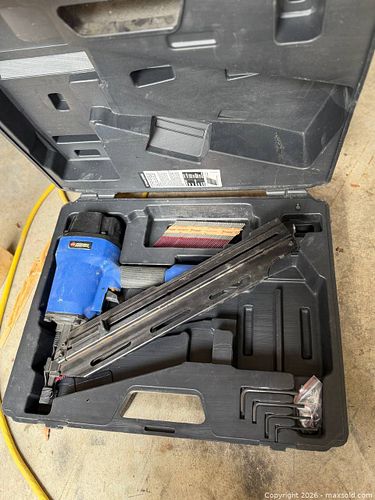 Pneumatic Framing Nailer (31°), Blue  (1 of 12)