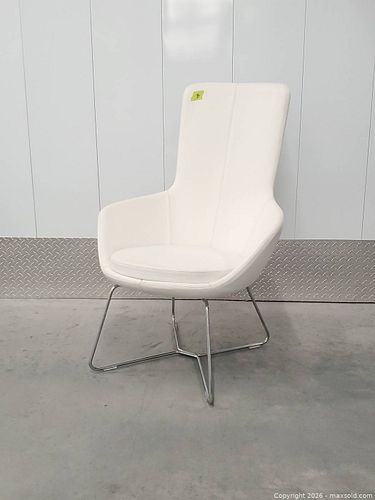 Lot #286 (1 of 12)