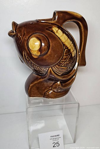 Lot #25 (1 of 6)