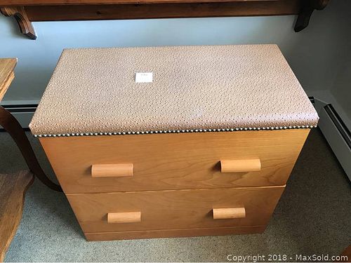 Lot #0116 (1 of 6)