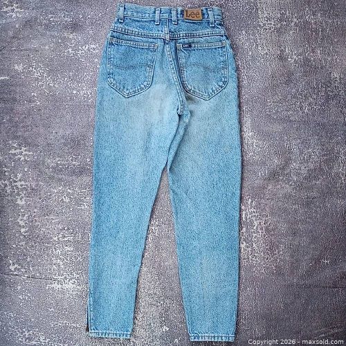 Lot #58 (1 of 10)