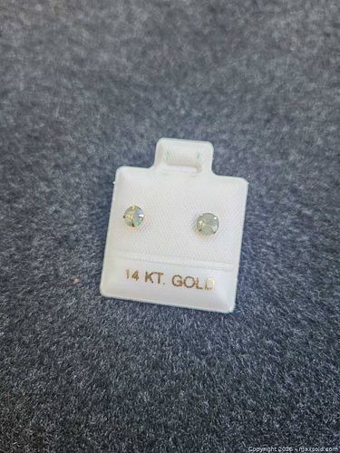 Lot #16 (1 of 4)