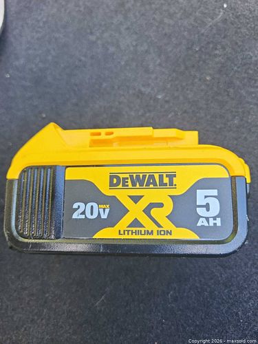 Lot #18 (1 of 4)
