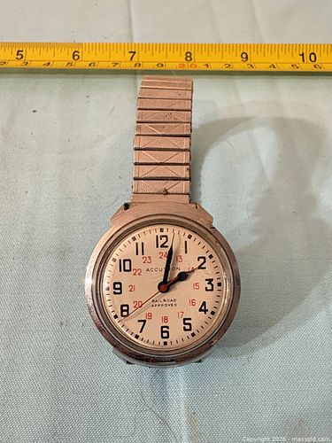 1960s Bulova Accutron Railroad Approved Stainless Steel Wristwatch -bp (1 of 8)