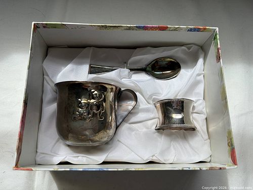 Silver-Plated Baby Cup, Spoon & Napkin Ring Set, Teddy Bear Motif -jl (1 of 11)