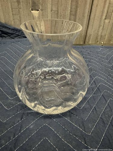 Small Clear Ribbed Fluted Glass Vase (1 of 4)