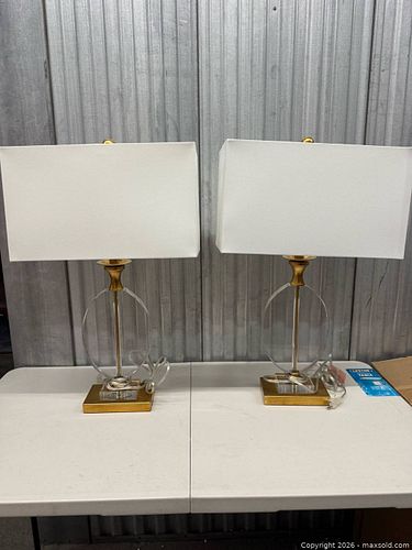 Vienna Full Spectrum Valerie Modern Table Lamp (1 of 5)