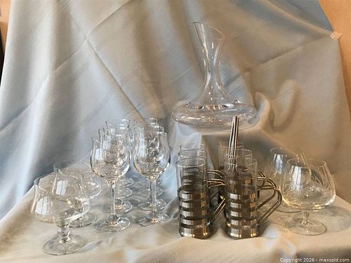 Entertaining items (1 of 4)