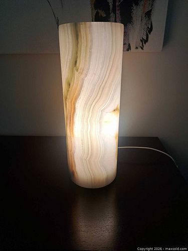 Lot #24 (1 of 9)