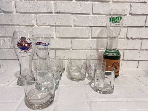 Lot #41 (1 of 8)