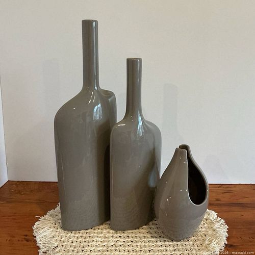 Lot #29 (1 of 7)