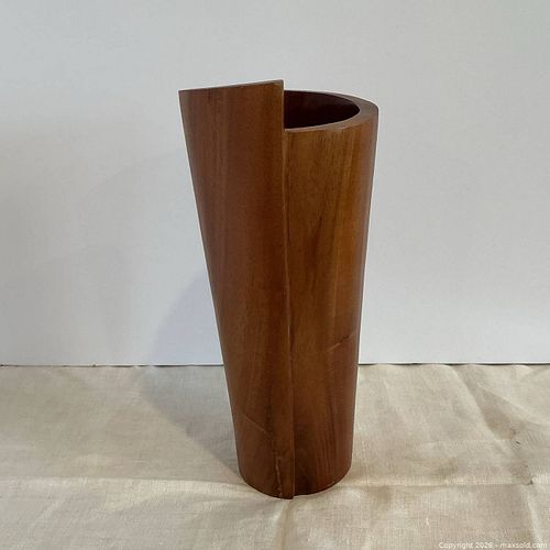 Lot #25 (1 of 5)