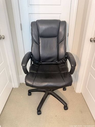Lot #109 (1 of 6)