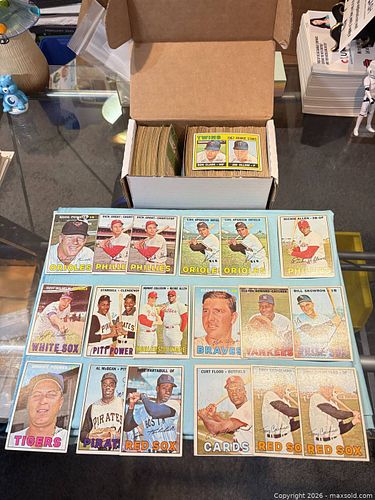 Lot #32 (1 of 13)