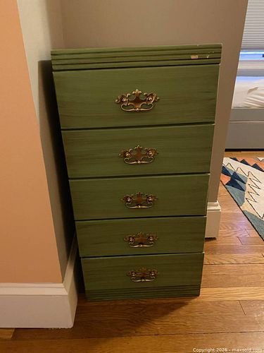 Lot #34 (1 of 4)