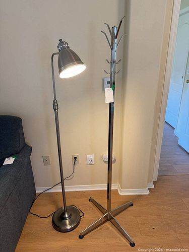 Lot #21 (1 of 5)