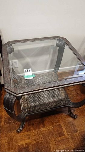 Lot #614 (1 of 9)