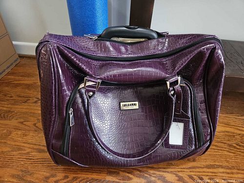 Lot #599 (1 of 11)