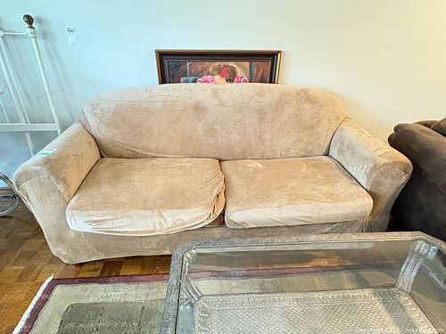 Lot #605 (1 of 9)