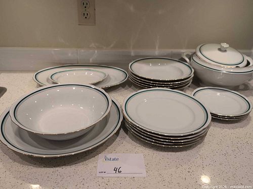 Lot #46 (1 of 7)