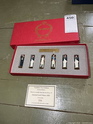 Lot #450 (1 of 8)