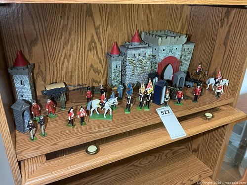 Lot #522 (1 of 16)