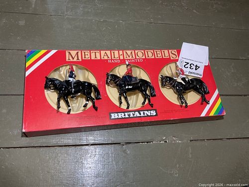Lot #432 (1 of 5)
