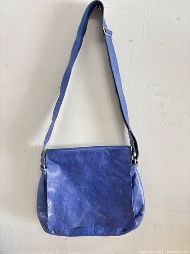 Lot #25 (1 of 5)