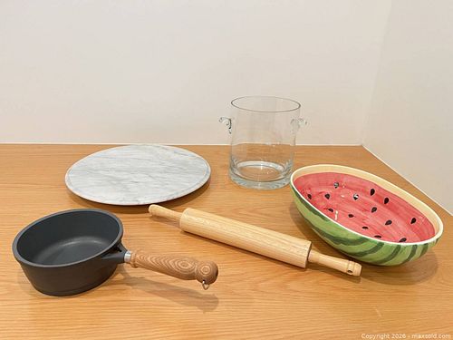 Kitchen Items (1 of 12)
