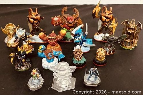 Lot #18 (1 of 3)