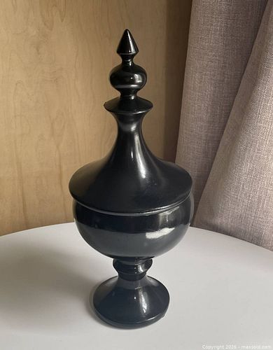 Lot #13 (1 of 9)